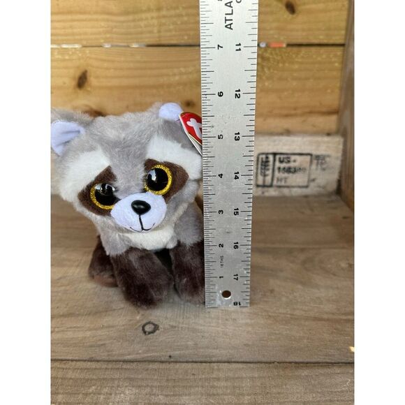 Super Cute! Ty‎ Beanie Baby Bandit The Raccoon 6" - Picture 11 of 11